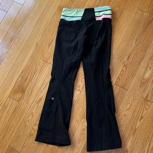 Reversible flare lululemon (altered at bottom so fits up to 5’4)